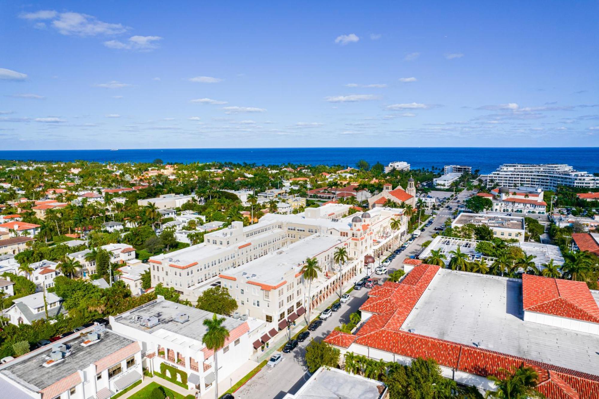 Palm Beach Hotel & Sunrise Cottage Room photo